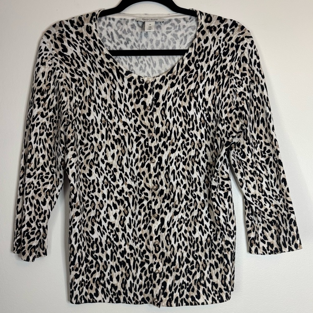 White House Black Market ribbed animal print cardigan Medium